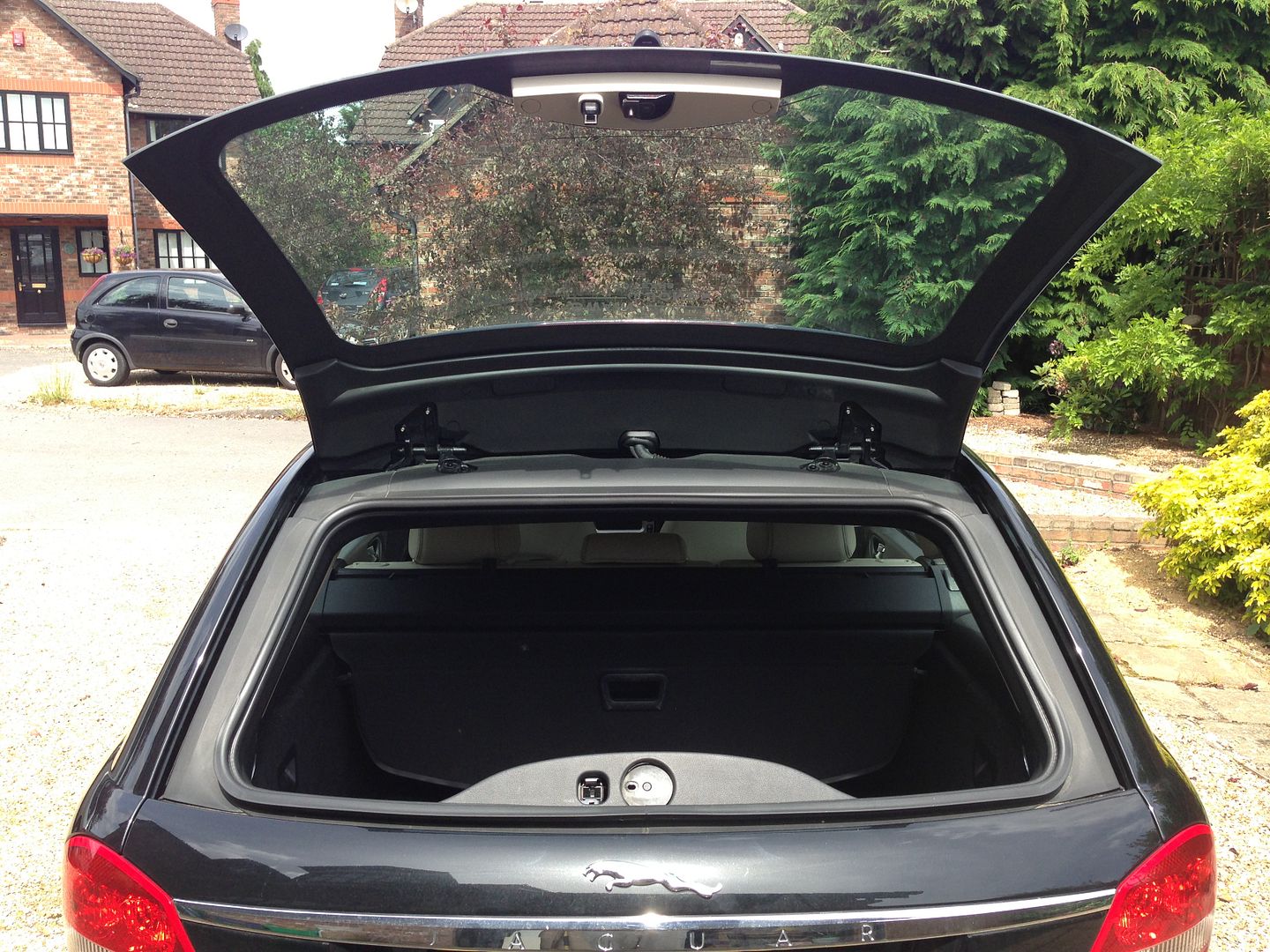 Rear hatch adjustment Jaguar Forum