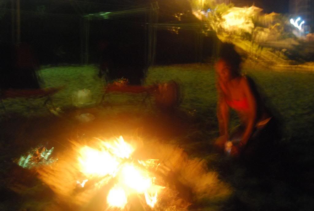 bonfire on tonsupa beach