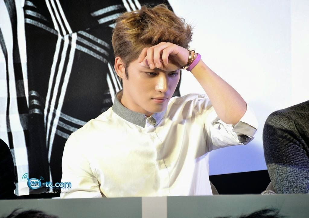  photo ByTPZ4TCcAIwjRpjpglarge_zps11aa1fee.jpg