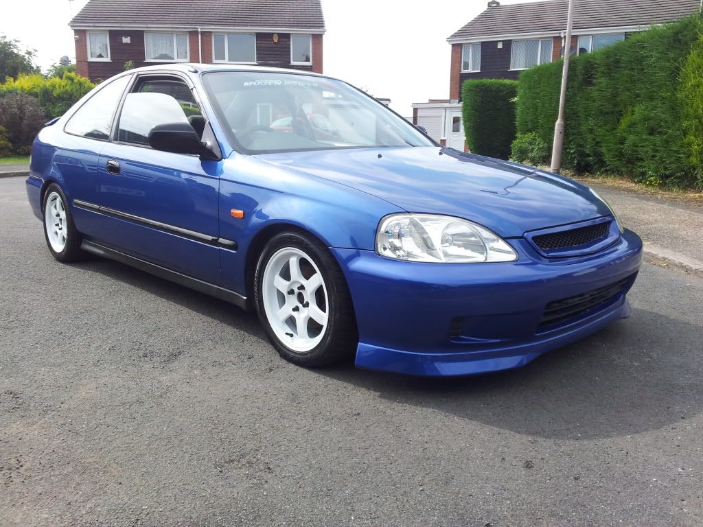 [Image: 20130715_160116_zpsa77a598c.jpg]