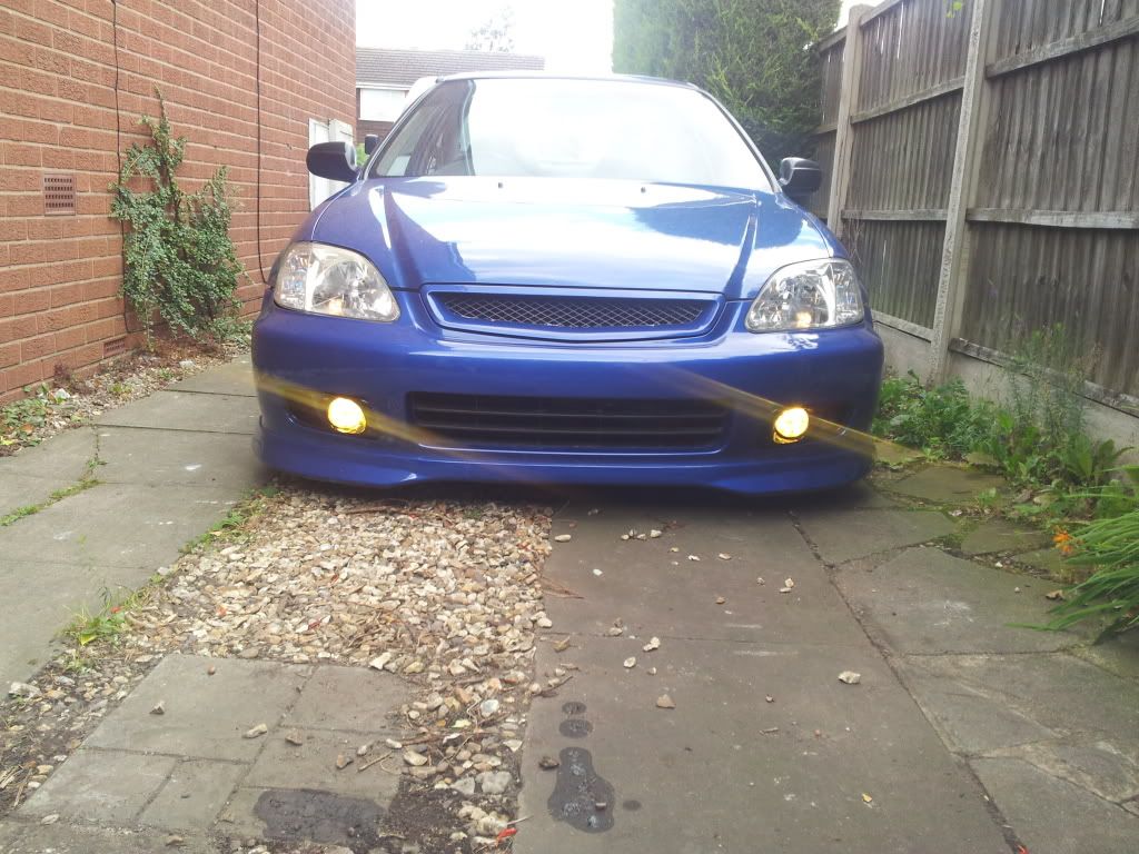 [Image: 20130818_144327_zpsa88bee23.jpg]